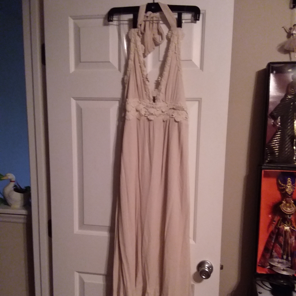Beach maxi